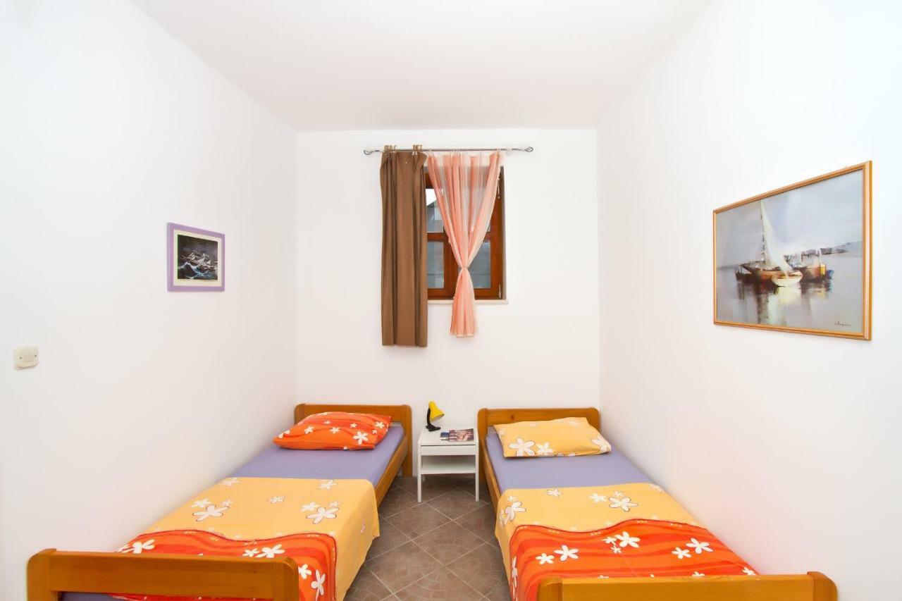 Apartment Center Marija Vodice Exterior photo